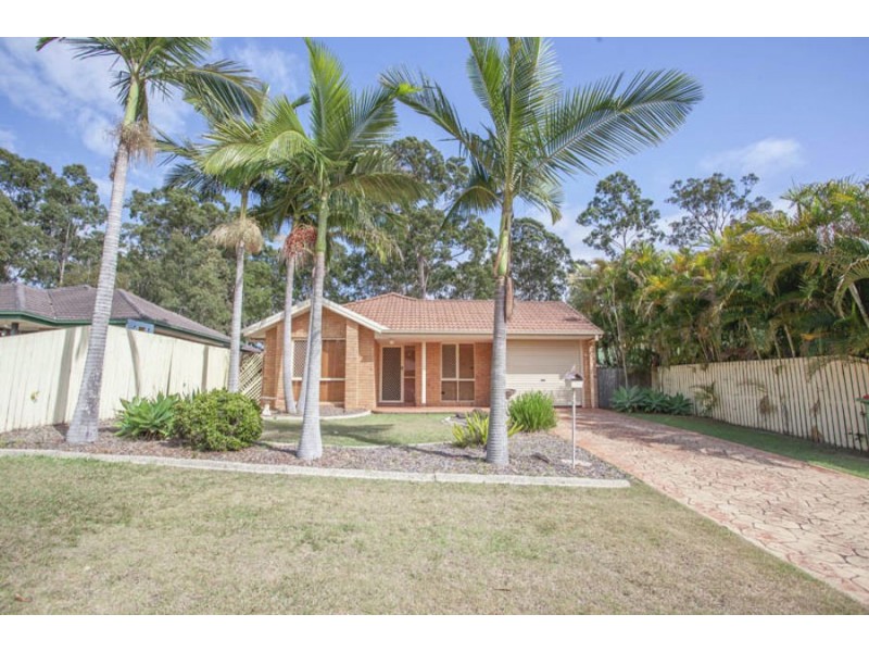 9 Quando Close, Yamanto QLD 4305