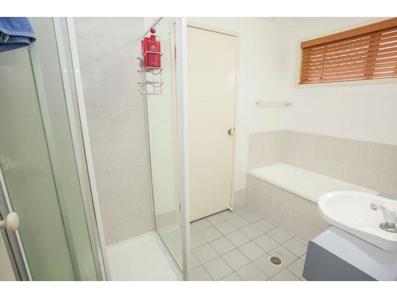 9 Quando Close, Yamanto QLD 4305