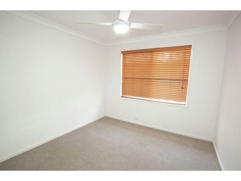 9 Quando Close, Yamanto QLD 4305