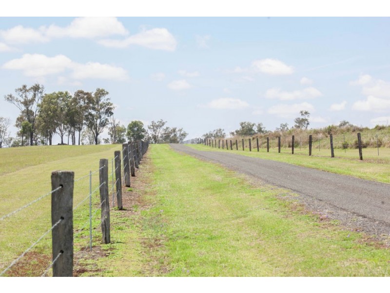 632 Middle Road, Purga QLD 4306