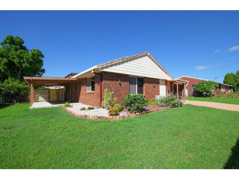 30 Prunda Parade, Raceview QLD 4305