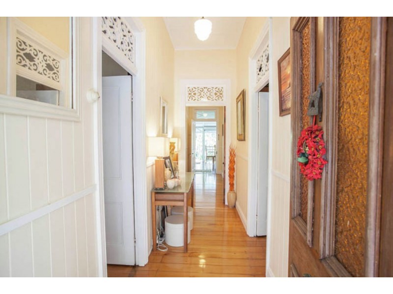 3 Macgregor Street, Woodend QLD 4305