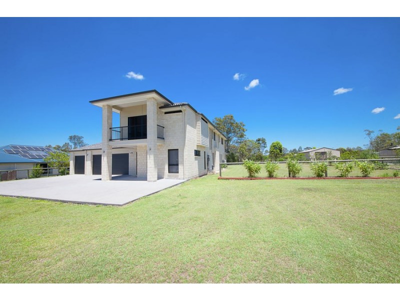 30 Waterfront Drive, Karalee QLD 4306