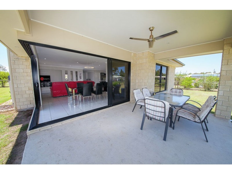 30 Waterfront Drive, Karalee QLD 4306