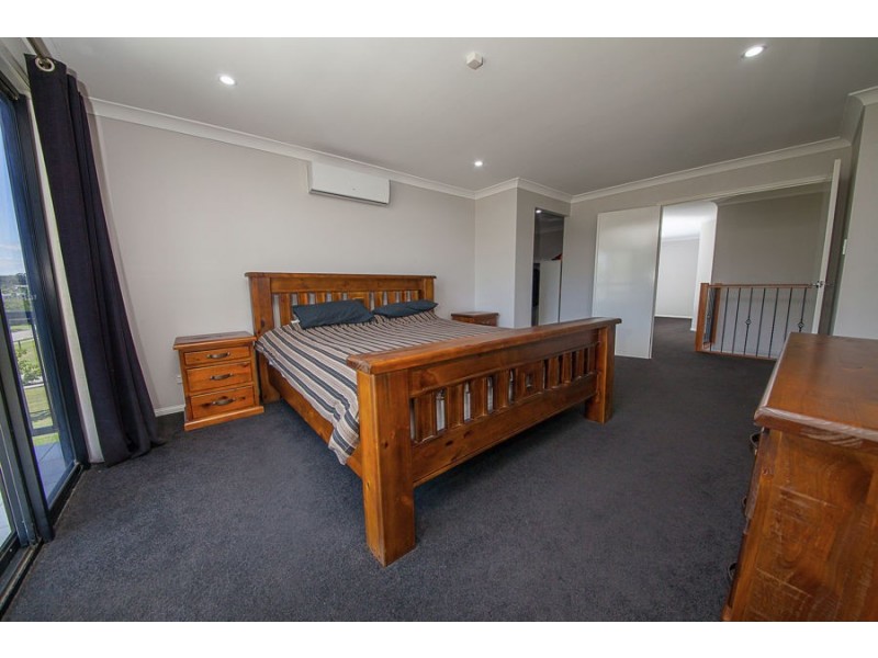 30 Waterfront Drive, Karalee QLD 4306