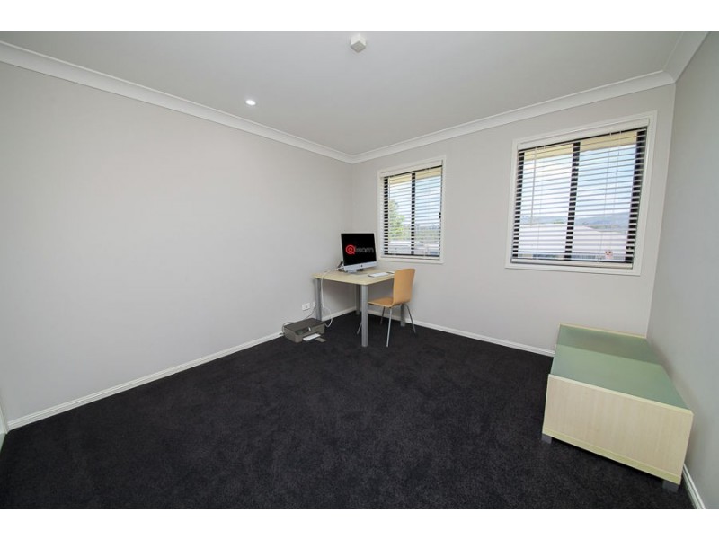 30 Waterfront Drive, Karalee QLD 4306