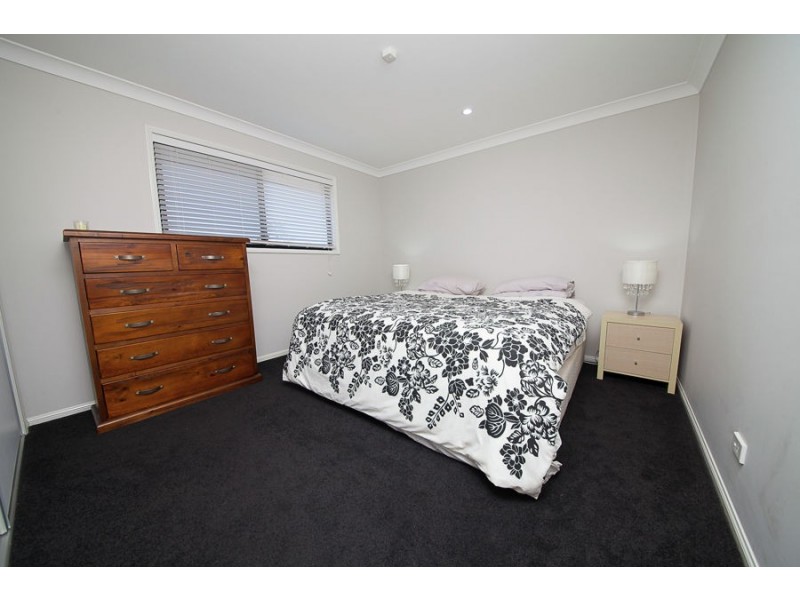 30 Waterfront Drive, Karalee QLD 4306