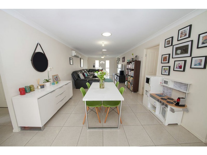 32 Chalmers Place, North Ipswich QLD 4305