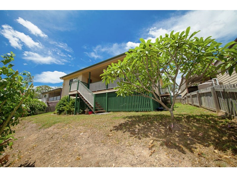 32 Chalmers Place, North Ipswich QLD 4305