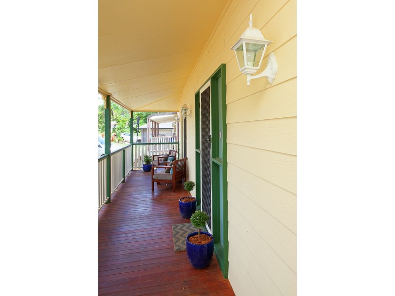 32 Chalmers Place, North Ipswich QLD 4305