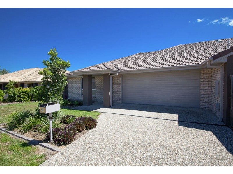 2/10 Belle Court, Redbank QLD 4301