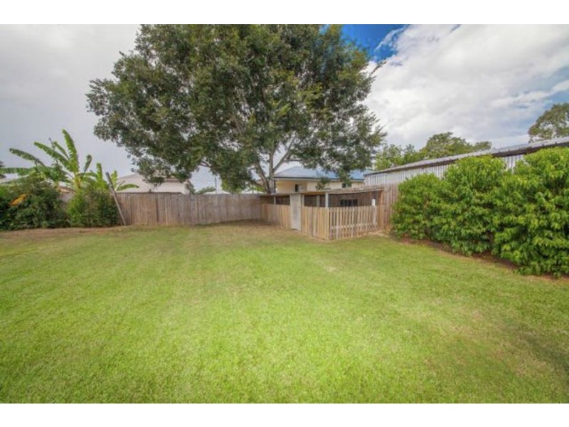 6 Shine Street, One Mile QLD 4305