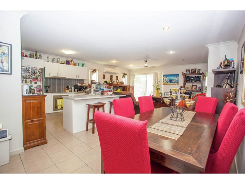 17 Scottsdale Street, Raceview QLD 4305