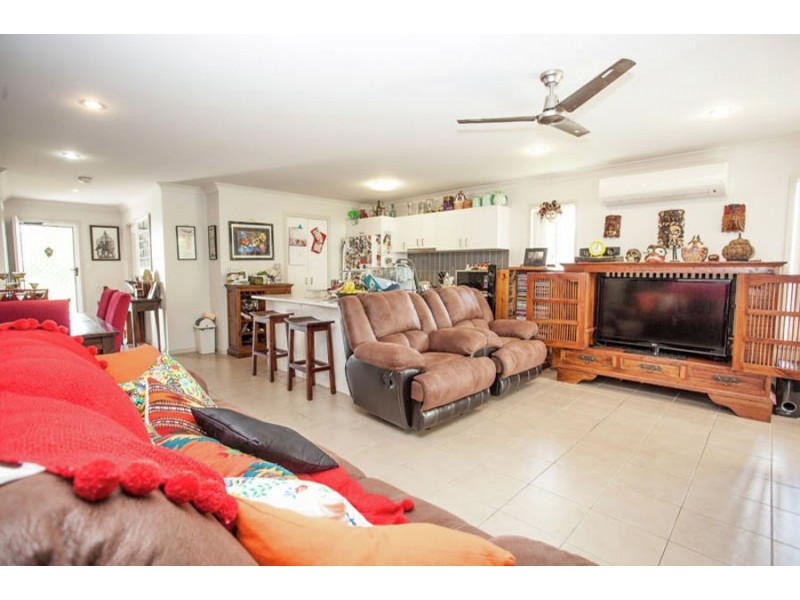 17 Scottsdale Street, Raceview QLD 4305