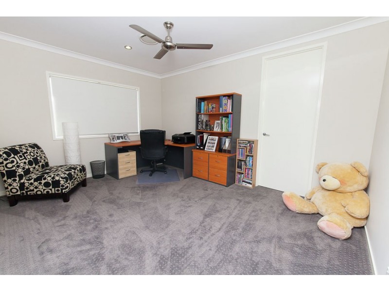 1 Waterlilly Drive, Karalee QLD 4306
