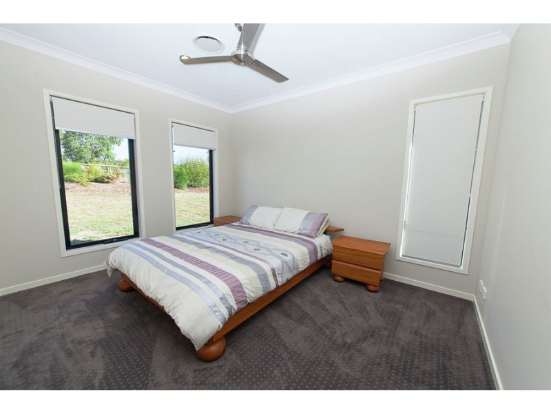 1 Waterlilly Drive, Karalee QLD 4306