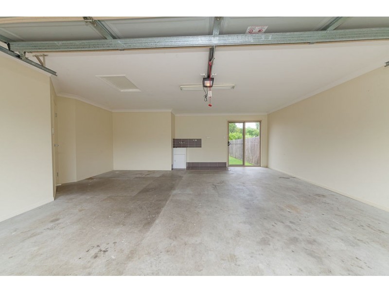 2 Sarah Close, Redbank Plains QLD 4301