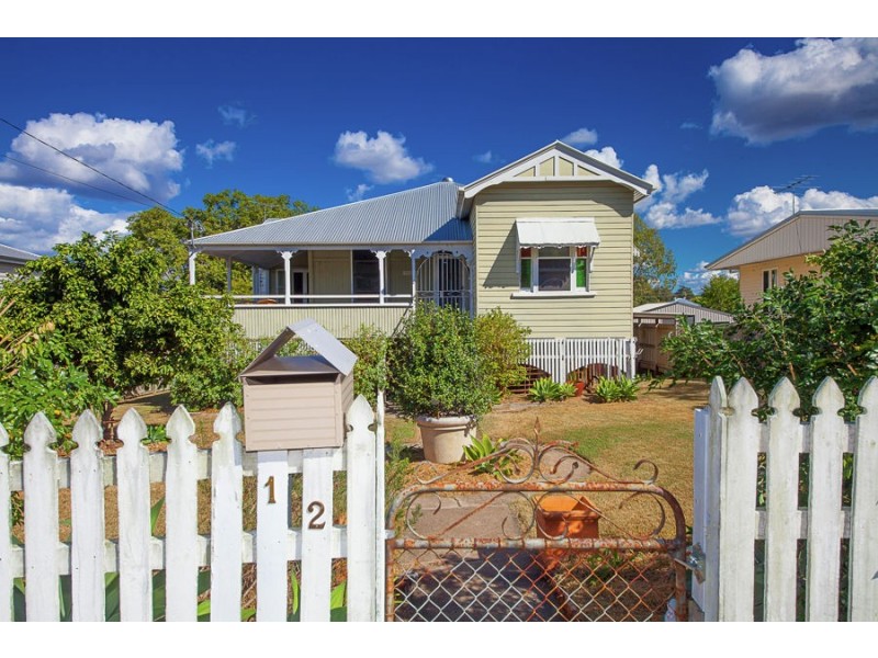 12 Thurso Street, North Booval QLD 4304