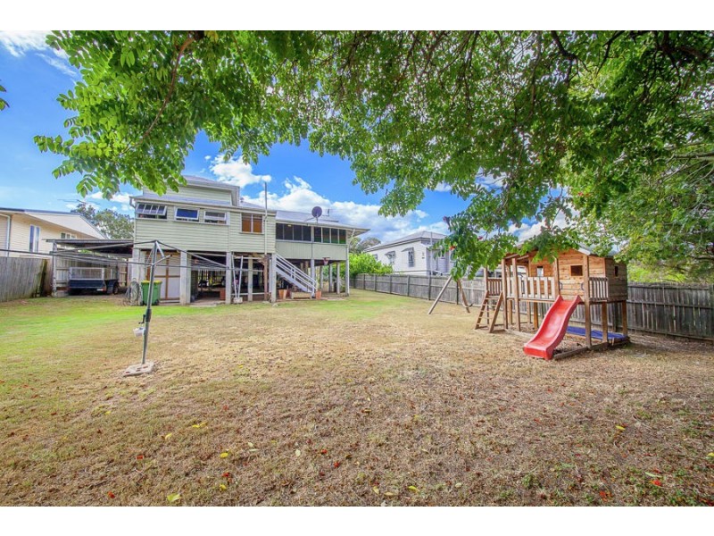 12 Thurso Street, North Booval QLD 4304