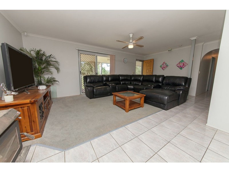 4 Greacen Lane, South Ripley QLD 4306