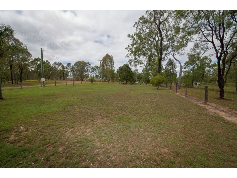 4 Greacen Lane, South Ripley QLD 4306