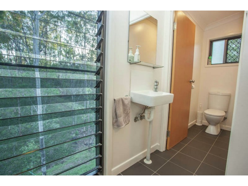 39 Stockwhip Place, Mount Crosby QLD 4306