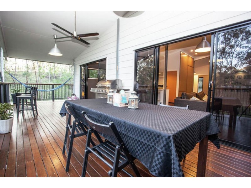 39 Stockwhip Place, Mount Crosby QLD 4306