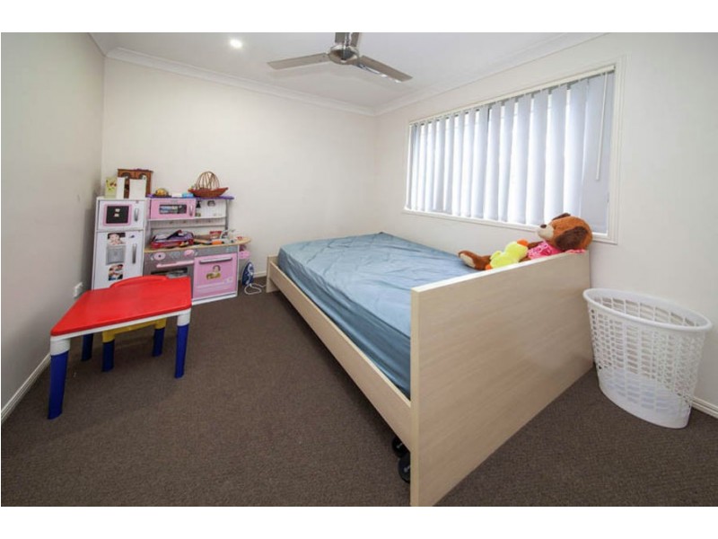 26 Henderson Street, Redbank QLD 4301