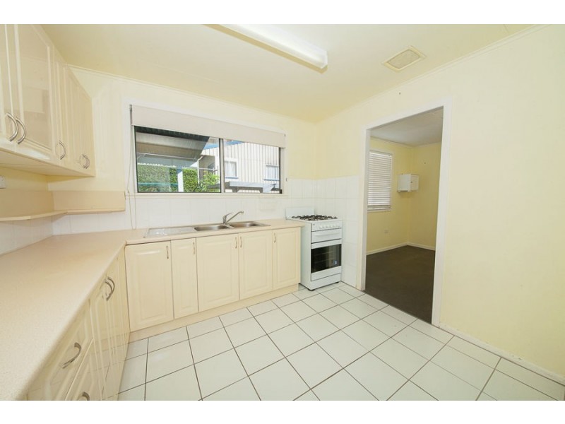 38 Hawthorne Street, Sadliers Crossing QLD 4305
