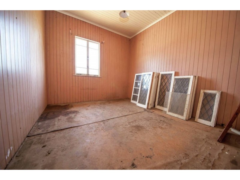 43 Henry Road, Haigslea QLD 4306