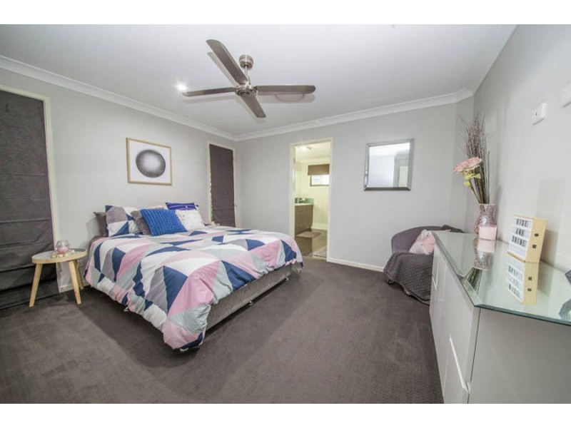 10 Boronia Street, Deebing Heights QLD 4306