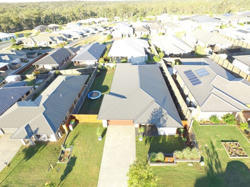 10 Boronia Street, Deebing Heights QLD 4306