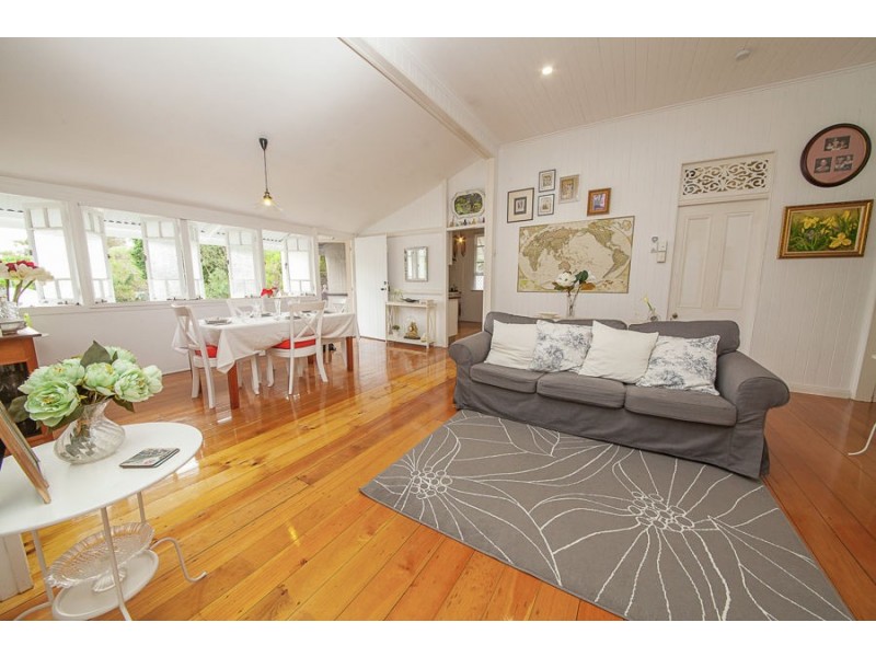 11 Hawthorne Street, Coalfalls QLD 4305