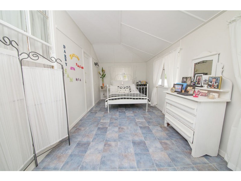 11 Hawthorne Street, Coalfalls QLD 4305