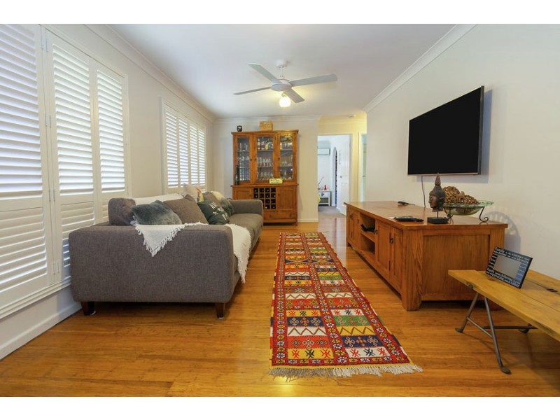 15 Bundoora drive, Karana Downs QLD 4306