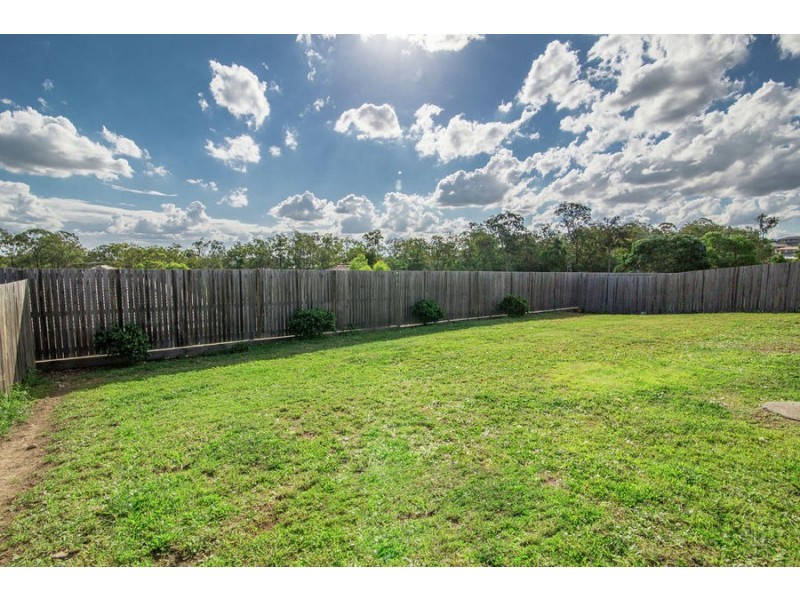 6 Barwell Street, Brassall QLD 4305