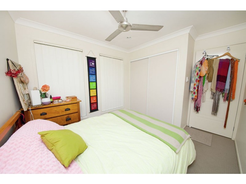 8 Tunstall Place, Brassall QLD 4305