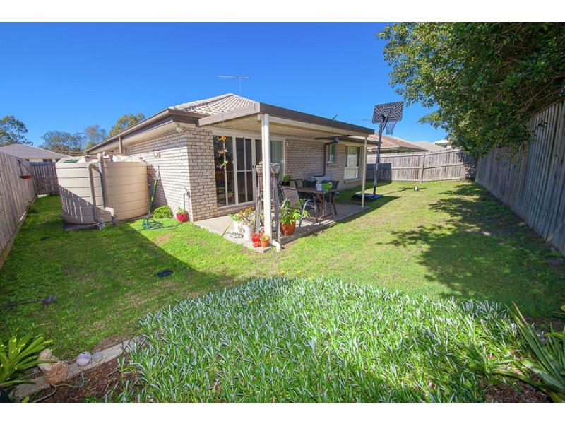 8 Tunstall Place, Brassall QLD 4305