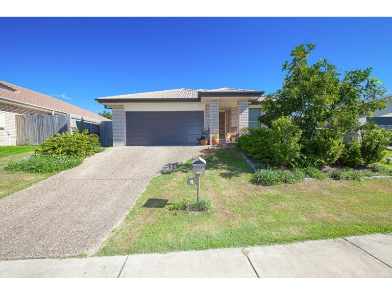 8 Tunstall Place, Brassall QLD 4305