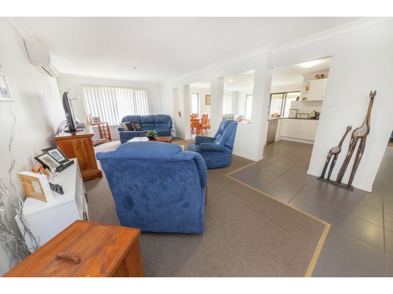 6 Sarah Close, Redbank Plains QLD 4301