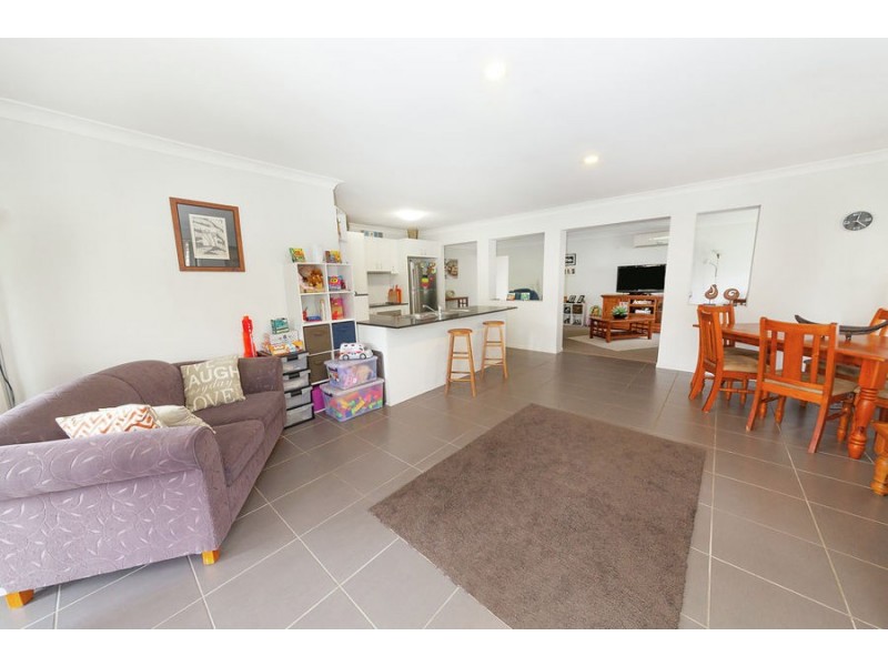 6 Sarah Close, Redbank Plains QLD 4301