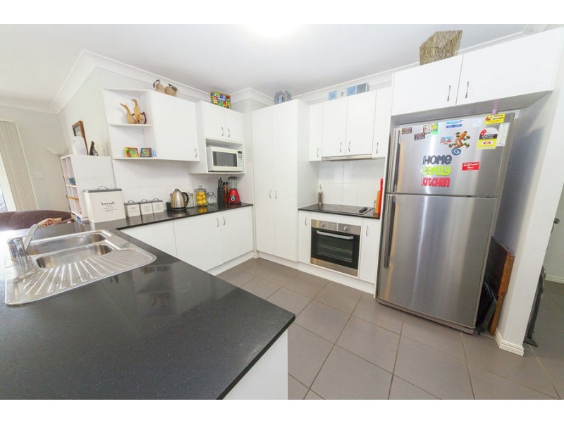 6 Sarah Close, Redbank Plains QLD 4301