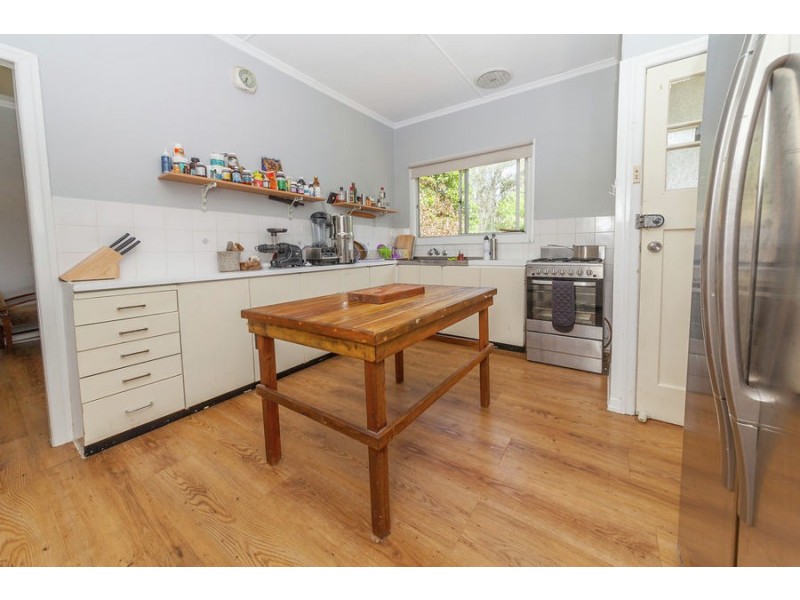 14 Wyndham street, North Ipswich QLD 4305