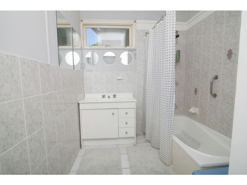 39 High Street, Bundamba QLD 4304