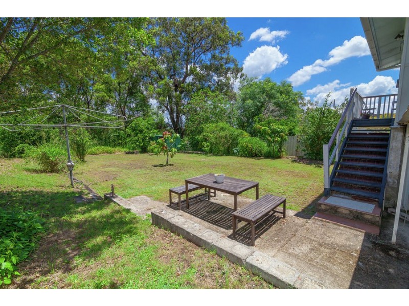 39 High Street, Bundamba QLD 4304