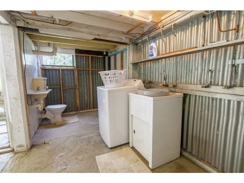 39 High Street, Bundamba QLD 4304