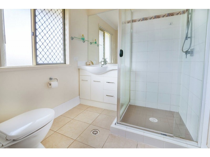 6 Truscot Court, Fernvale QLD 4306