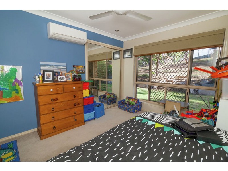 41 Glenross Drive, Pine Mountain QLD 4306