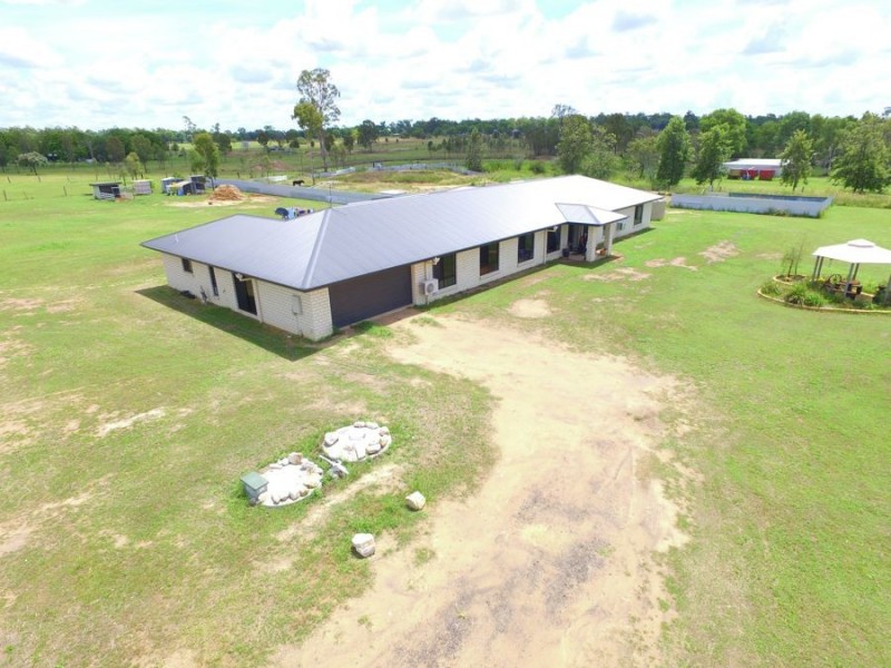 3 Jimba Road, Lockyer Waters QLD 4311
