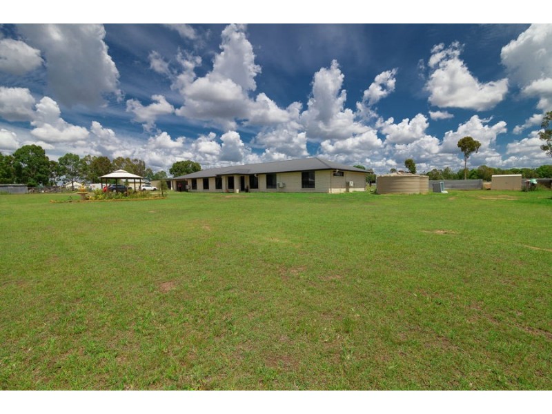 3 Jimba Road, Lockyer Waters QLD 4311